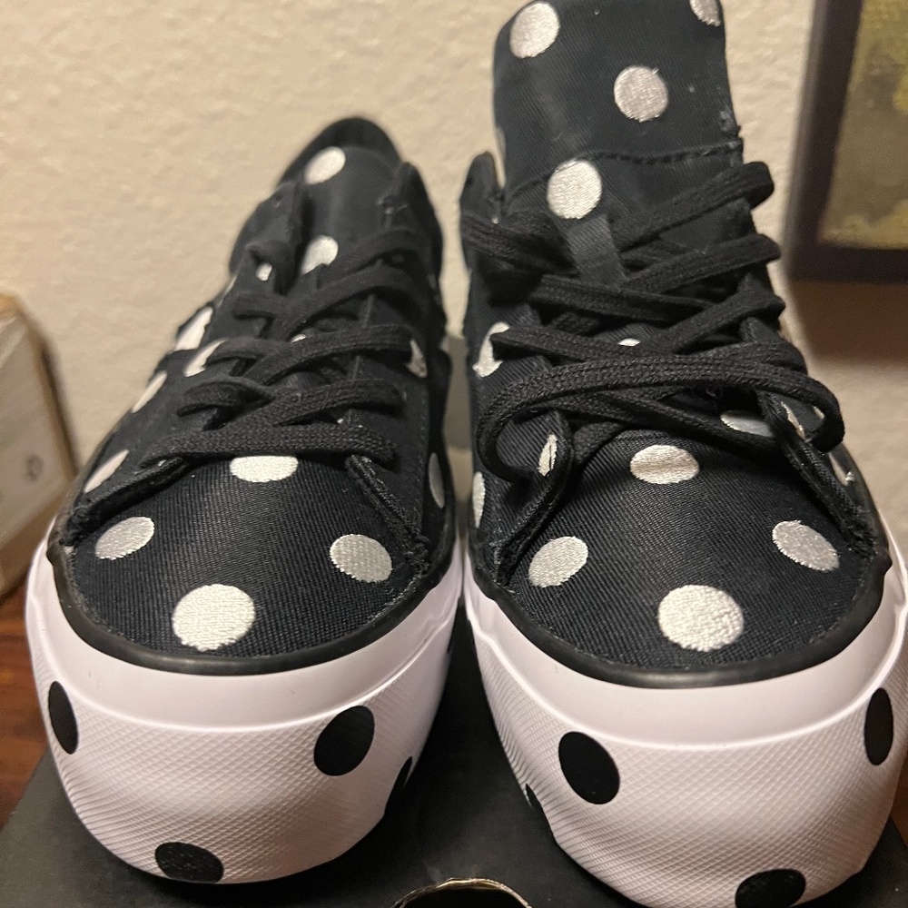 Brand new Converse Platform Ox